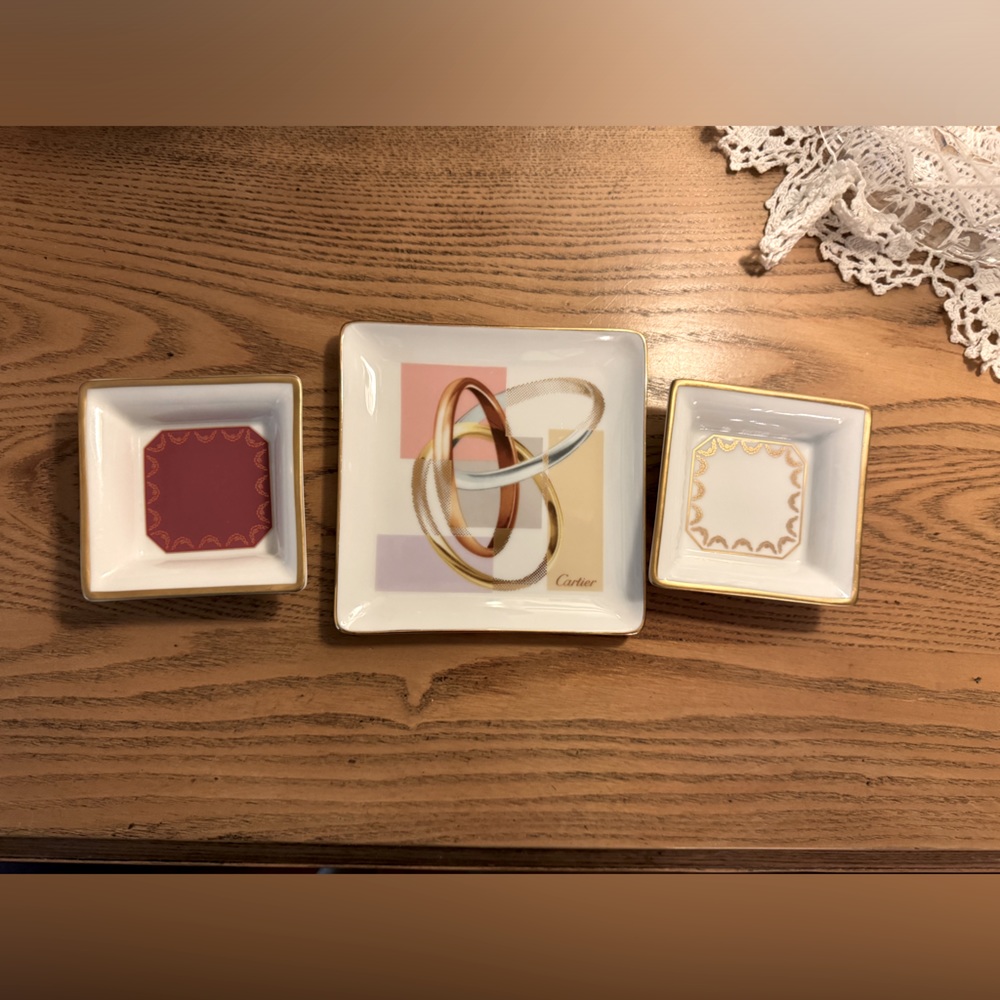 Limoges Cartier “Trinity” Trinket Dish - Set of 3